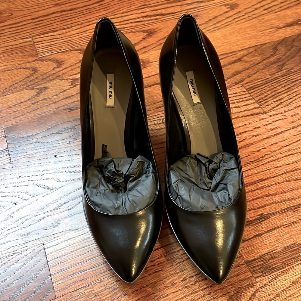 Black pump from Miumiu Size 37